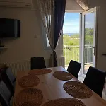 Grgo Apartment *